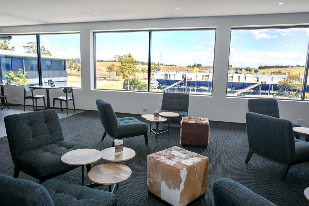 Alpha Hotel Eastern Creek Luaran gambar